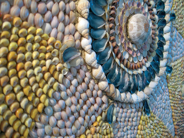 shellgrotto's tweet photo. Some lovely 🌞 forecast for #Margate this weekend  + lots happening around the island, starting with Cliftonville Night Market @ct9market tonight, a Local History Day @RTunnels tomorrow + MDC+ comic con @quexpark on Sun.  We'll be open Sat &amp; Sun 10 - 5. Come and see us! 🐚 https://t.co/B4fLyweAhC