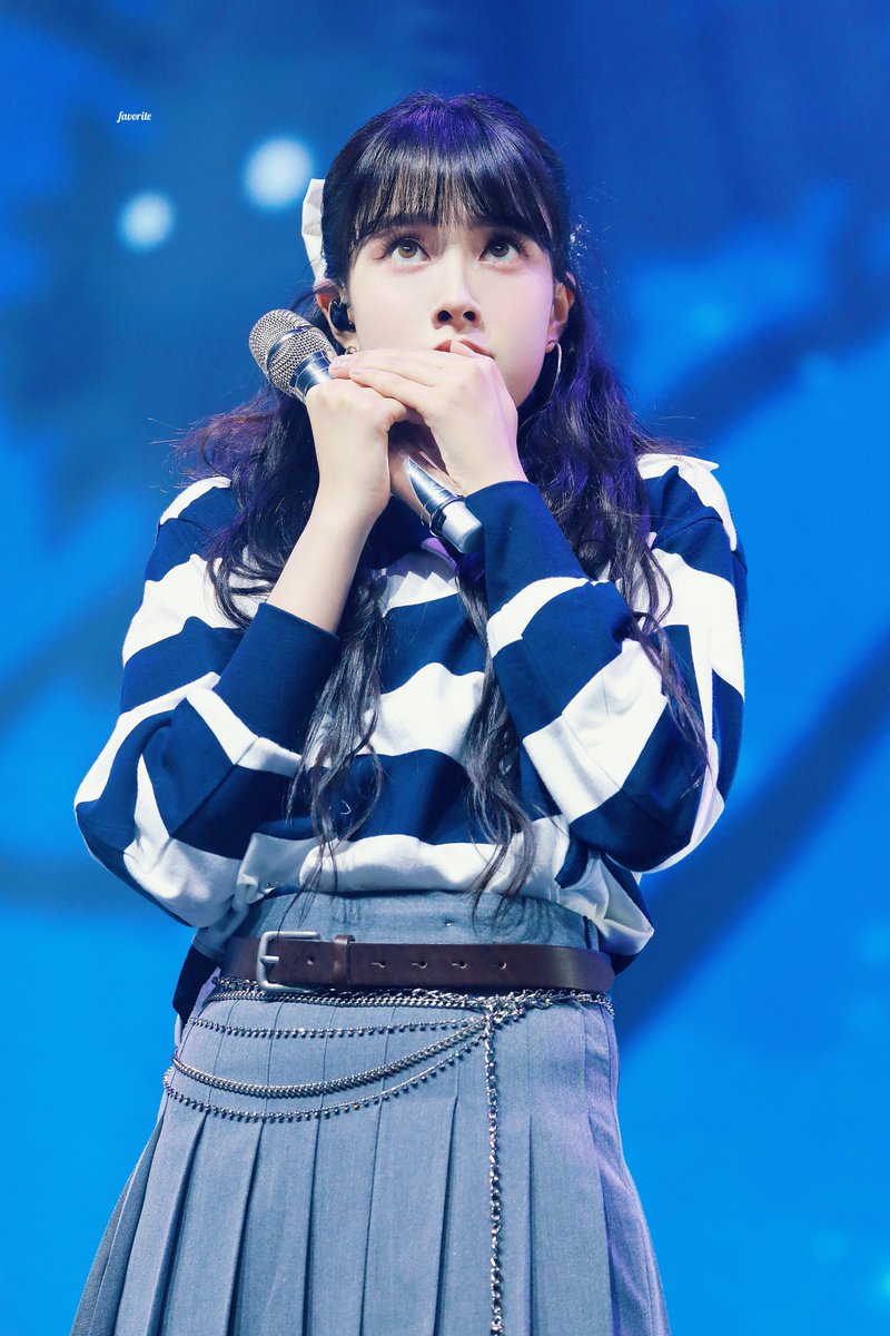 favorite0414's tweet photo. 230519
(벌레있어 ㅠㅅㅠ
#스테이씨 #윤 #STAYC #YOON
#Yoon #심자윤 https://t.co/3xzUWOvdZM