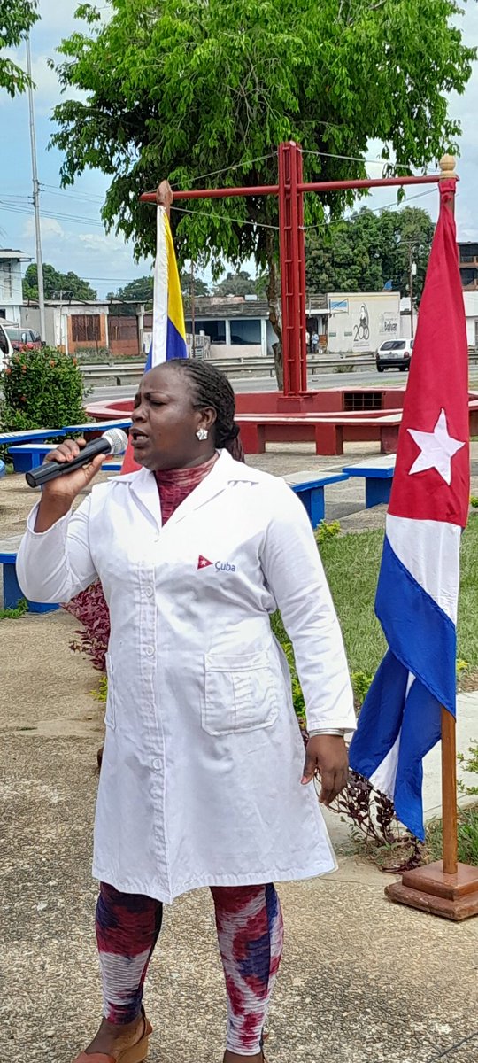 AdanVillavicen5's tweet photo. Se realizó acto central por el aniversario 128 de la caída en combate de José Martí, preside Dr Osvaldo Ibáñez vicejefe nacional de la MMCVEN , #MartiVive @Cubacooperabol2 @cubacooperaven @DiazCanelB @Dagober76504073 @amarcanopsuv @Colina_VClara @DeZurdaTeam_ https://t.co/VsvqdKQPUX