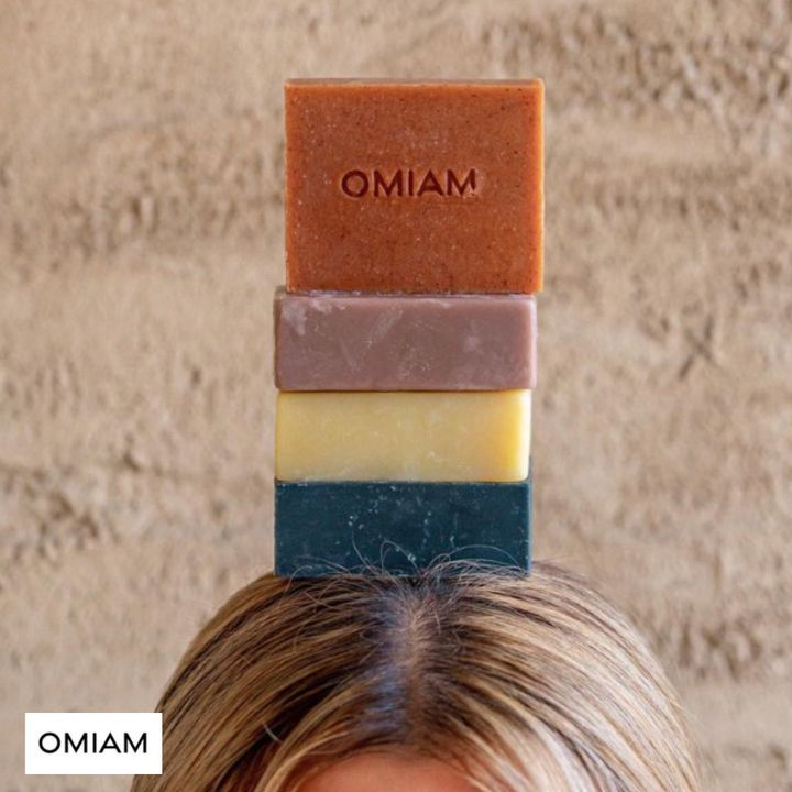 CourageYard's tweet photo. In need of some more #selfcare pamper products? This Wellness Day we will be joined by OMIAM who provide luxury soap bars, body scrubs and face masks using a range of natural ingredients! How stunning is their collection? 😍 🍃

#selfcare #wellnessday #london #ldn #courageyard https://t.co/QhFV7LeNNg