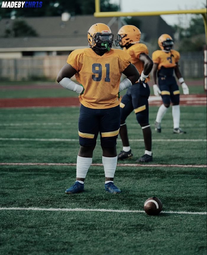 Cantbeblock1's tweet photo. Year 1️⃣ Loading..⏳🦍 https://t.co/CTIglo9tNa