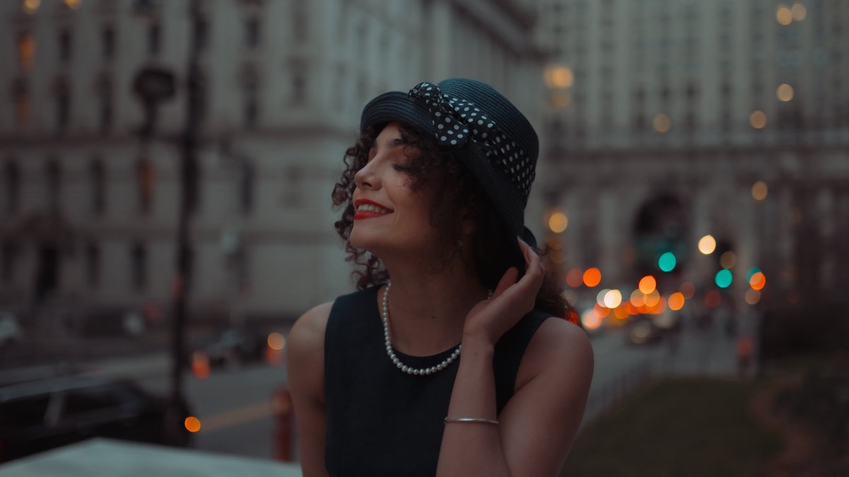 rickxcalde's tweet photo. Stars within the city- The City of Stars #nycphotography #lightroom
#cinematic #sony #model #portraitphotography #nyc https://t.co/V9jucMpiwp