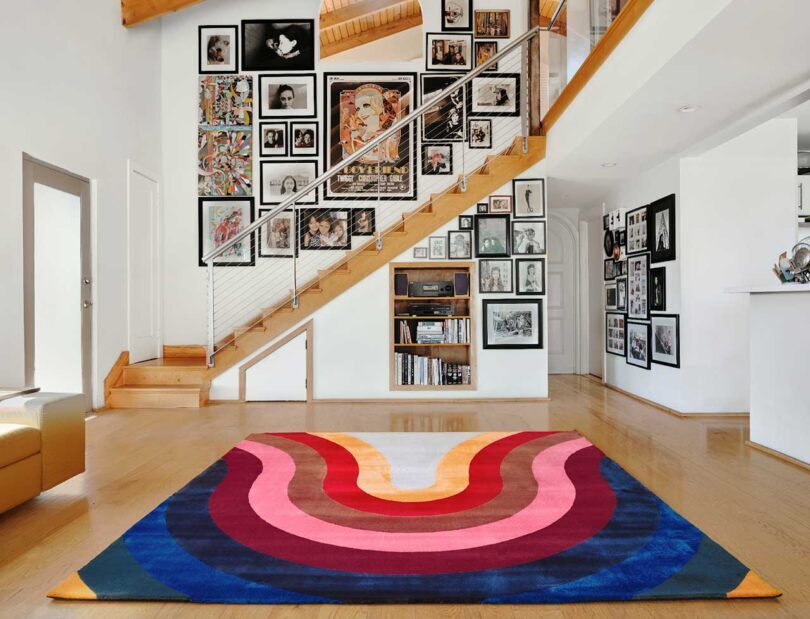 ift.tt/rzRowOs Laura Niubó Unveils Vibrant, Flower-Inspired Graphic Rugs #srteamny