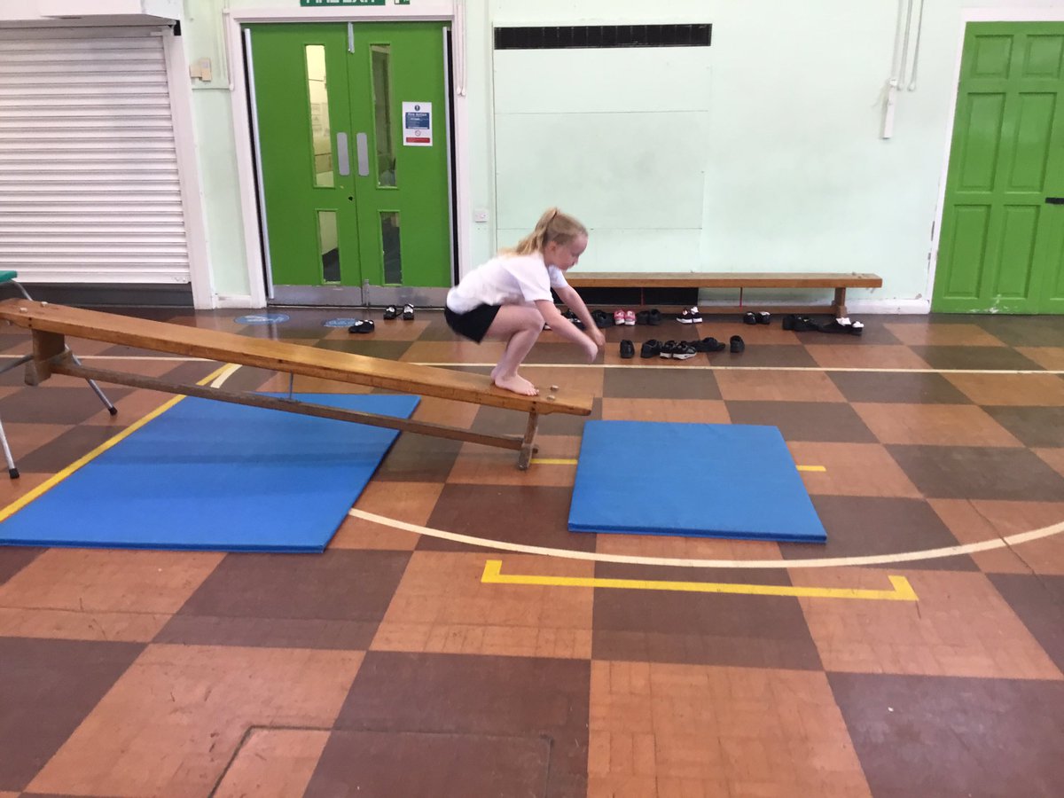 G_M_P_SClass2RM's tweet photo. The children have been enjoying their gymnastics lessons this half term! https://t.co/xVQCgwQdfB