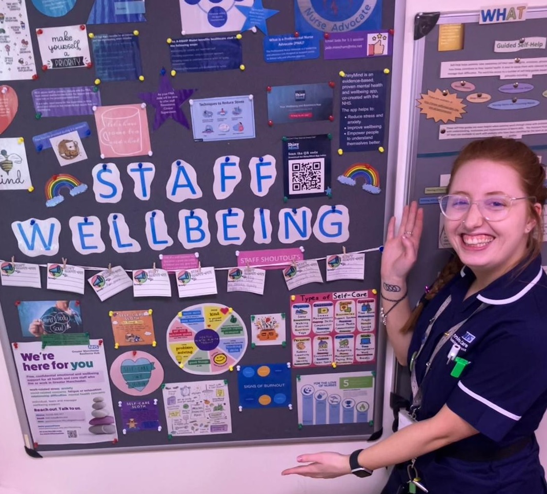 Fantastic to see more colleagues looking out for each other and promoting wellbeing! Jade is a professional nurse advocate and has made sure colleagues and patients have this board full of self-care tips and praise. How do you look out for others? #PennineCarePeople