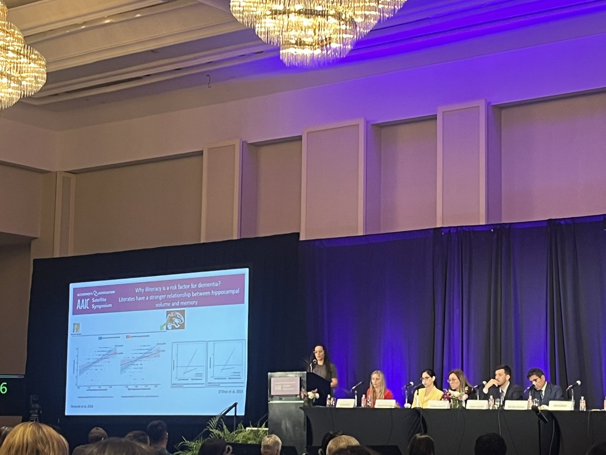 Mairoka's tweet image. #AAICSatellite México  great session: vulnerable populations with amazing research and friends! @alzassociation @halsty @NiltonCustodio8 @clausuemoto @Elisa_Resende_ @LuCrivelliOk @IsmaelLCalandri