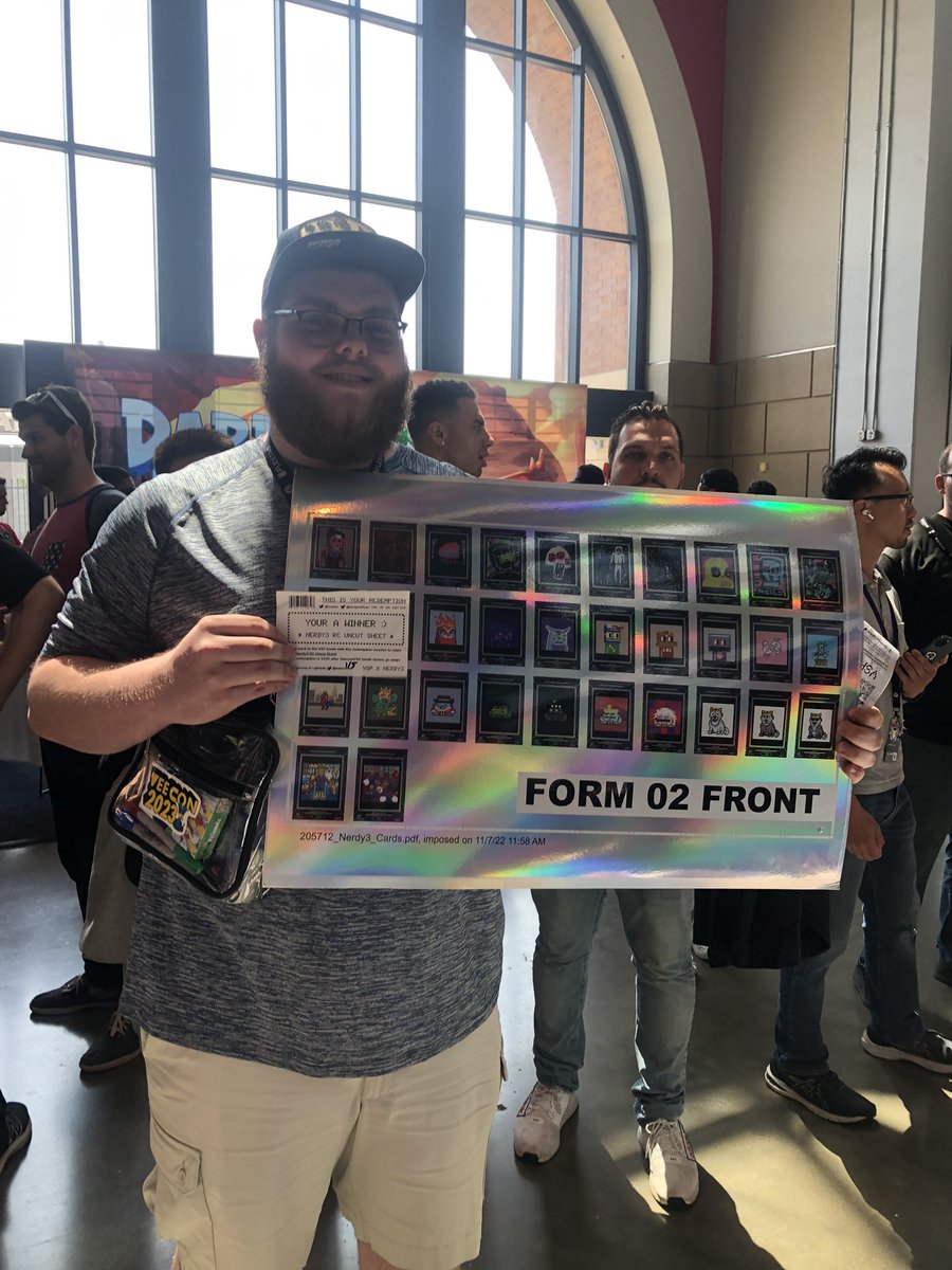 Eli_elite08's tweet photo. LFG won a Nerdy3 RC uncut sheet at Veecon! @vspass @nerdy3official @veecon https://t.co/JKpPRp6Tuj