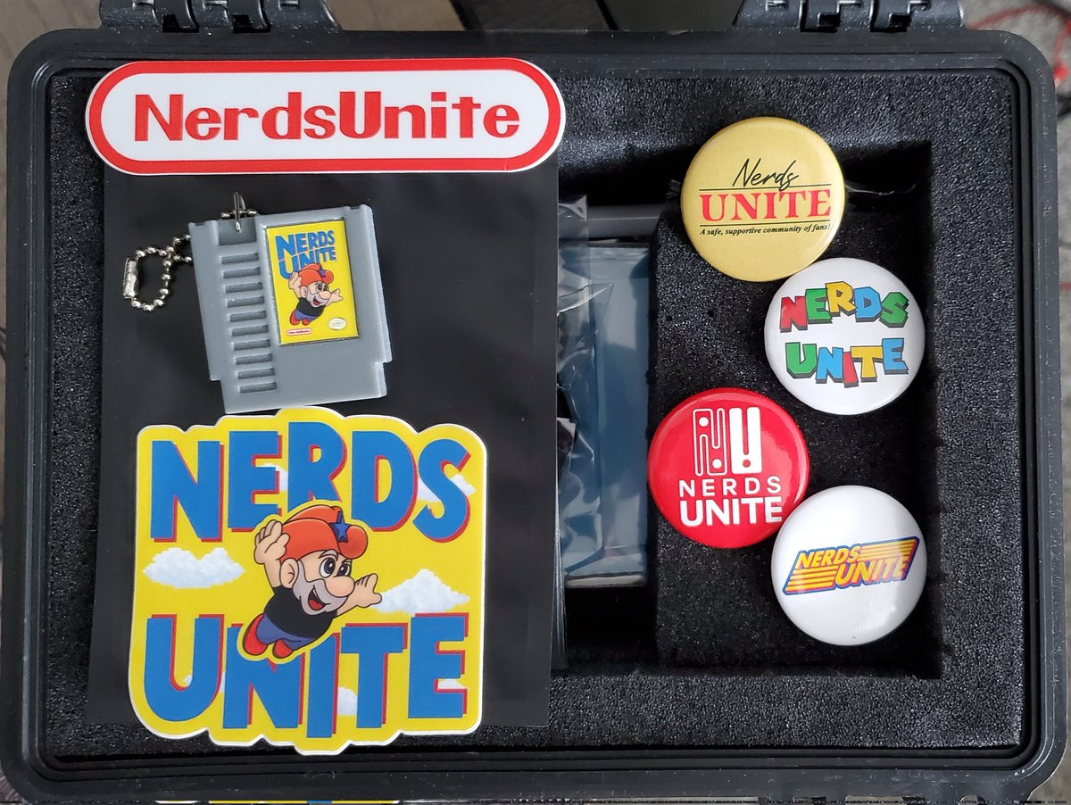 officialuxoou's tweet image. Happy Friday everyone! I had a great start to my Friday with a delivery from @CSSully ; from my back-to-back #BoxGame wins! Thank you Sully!! #NerdsUnite