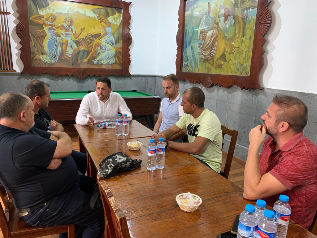 hectorjsuarez's tweet photo. Así se lo trasladamos a la directiva de la Asociación Gran Canaria de Equitación El Estribo en una reunión para comenzar a trabajar de manera coordinada para lograrlo.

#HéctorSuárez100x100Telde  
#HéctorSuárez 
#ActivandoTelde 
#Vota100x100Telde
#VotaHéctorSuárez https://t.co/B8NogyvMoU