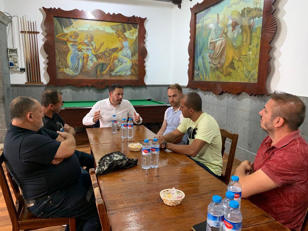 hectorjsuarez's tweet photo. Así se lo trasladamos a la directiva de la Asociación Gran Canaria de Equitación El Estribo en una reunión para comenzar a trabajar de manera coordinada para lograrlo.

#HéctorSuárez100x100Telde  
#HéctorSuárez 
#ActivandoTelde 
#Vota100x100Telde
#VotaHéctorSuárez https://t.co/B8NogyvMoU