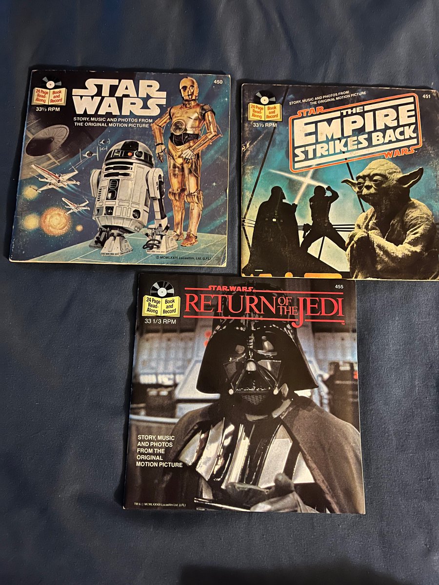 I love Book and Record read alongs
these three are some of my favorites in my collection
#StarWars 
#TheEmpireStrikesBack
#ReturnoftheJedi 
#vintagevinyl