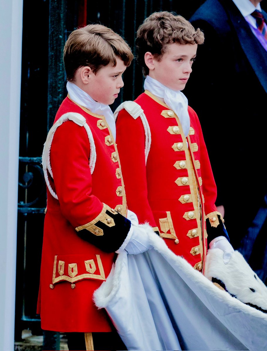 Prince George of Wales attends King Charles III and Queen Camilla's Coronation, at Westminster Abbey in London, England 👑 -May 6th 2023.
.
#PrinceGeorge #England