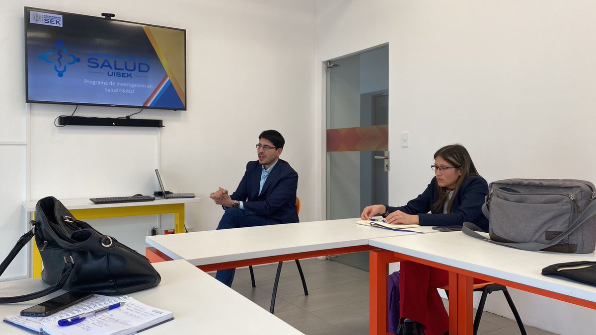 En Summer School UISEK 2023 se crea la Red de Investigación e Intercambio entre <a href="/unisc/">UNISC</a> 🇧🇷@UsekChile🇨🇱y <a href="/UISEK/">UISEK | Universidad Internacional SEK</a>🇪🇨
Sobre:
1. Enfermedades tropicales emergentes
2. Biocombustibles
3. Nanotecnología en salud y ambiente
4. Biología molecular del Cancer

Investigación multilateral🌎