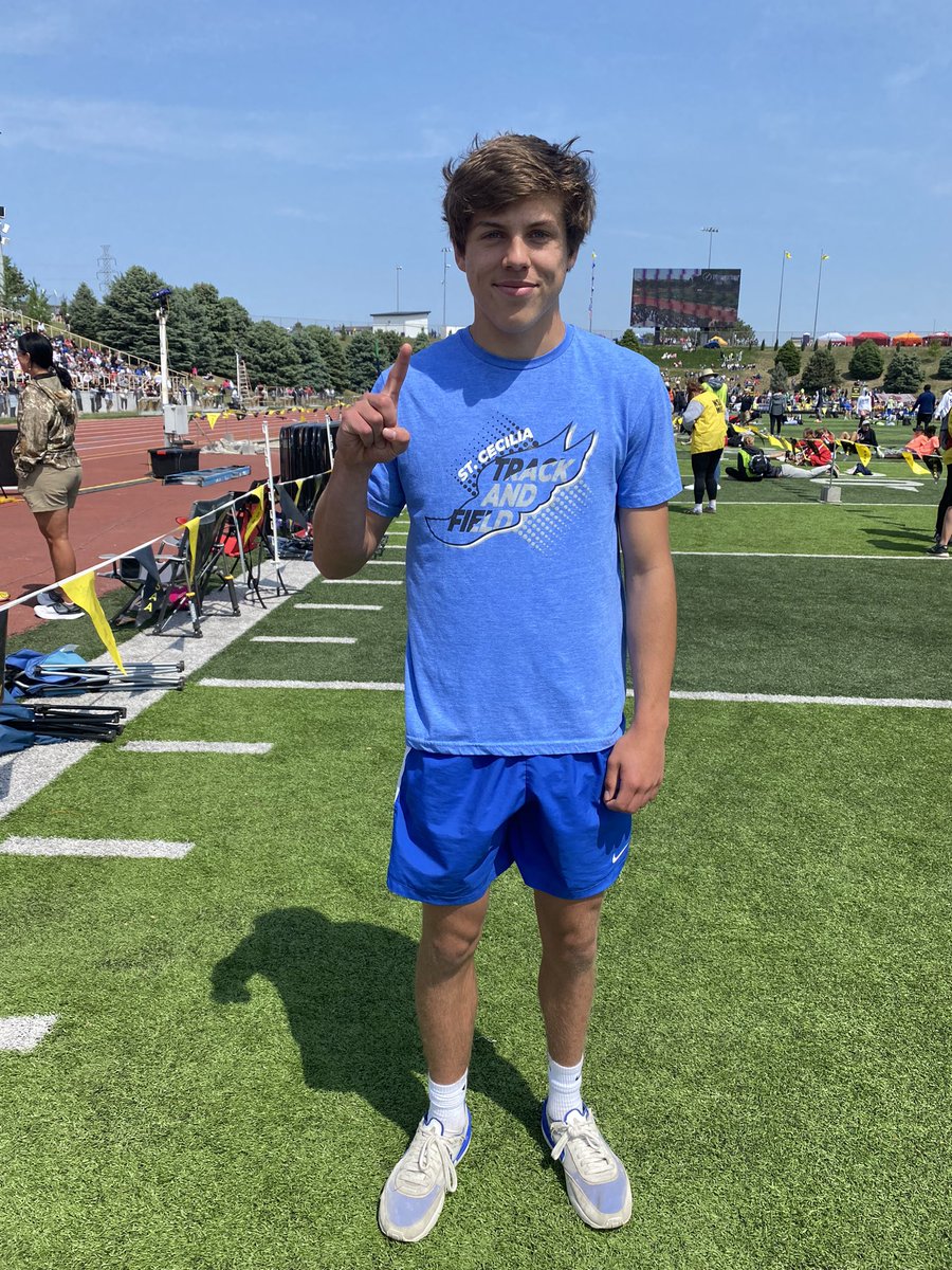 2023 State Champion 🚨

Class C Boys High Jump: Jenson Anderson, St. Cecilia, 6’6”

<a href="/JensonCAnderson/">Jenson</a> x <a href="/CoachHead_STC/">Coach Head</a> x <a href="/HCSBluehawks/">Hastings Catholic Schools</a> x #nebpreps