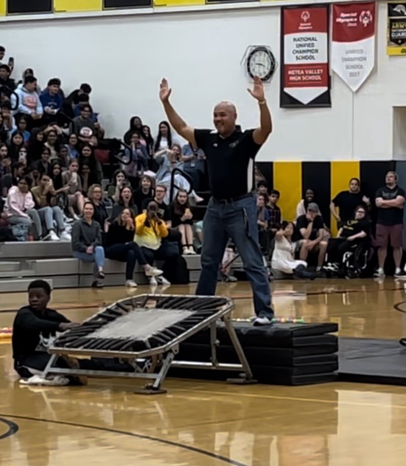 Principal Echols (@mvprincipal1) on Twitter photo My last PEP assembly at Metea Valley today! Thank you all for your love and support! Going to miss you Mustangs! <a href="/meteavalley/">Metea Valley HS</a> My last PEP assembly at Metea Valley today! Thank you all for your love and support! Going to miss you Mustangs! <a href="/meteavalley/">Metea Valley HS</a>