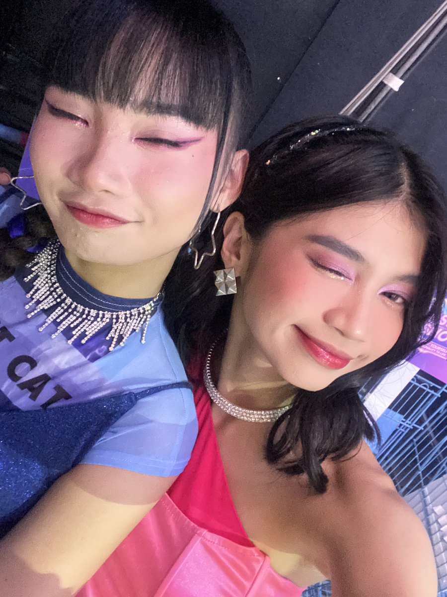 KAIA_Members's tweet photo. [🍊]

;))

happy birthday, ATE alexa!!! 🎂

thank u for always being there whenever i/we need u. i’m proud of you, since trainee days pa lang u know that i always believe in u! ilysm chootipie! to more tawanan and iyakan 😘🫶🏻

ALEXANDRAgon RoarsAt23
#23rdKaaROARwan #KAIA_ALEXA https://t.co/FpwMSdeGmC