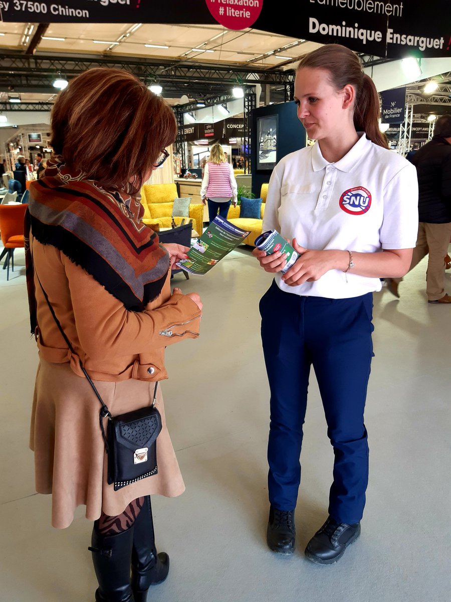 Cadets37's tweet photo. #FoireDeTours | Vous pouviez retrouver les @Cadets37 🧢 sur l'événement, que ce soit au stand @Gendarmerie_037 ou en patrouilles mobiles d'information 💬 sur le @snujemengage et de prévention ⚠️, au sein de la Foire.

➡️ Mot d'ordre : #RépondrePrésent à votre contact ! https://t.co/naxqDSqXrc