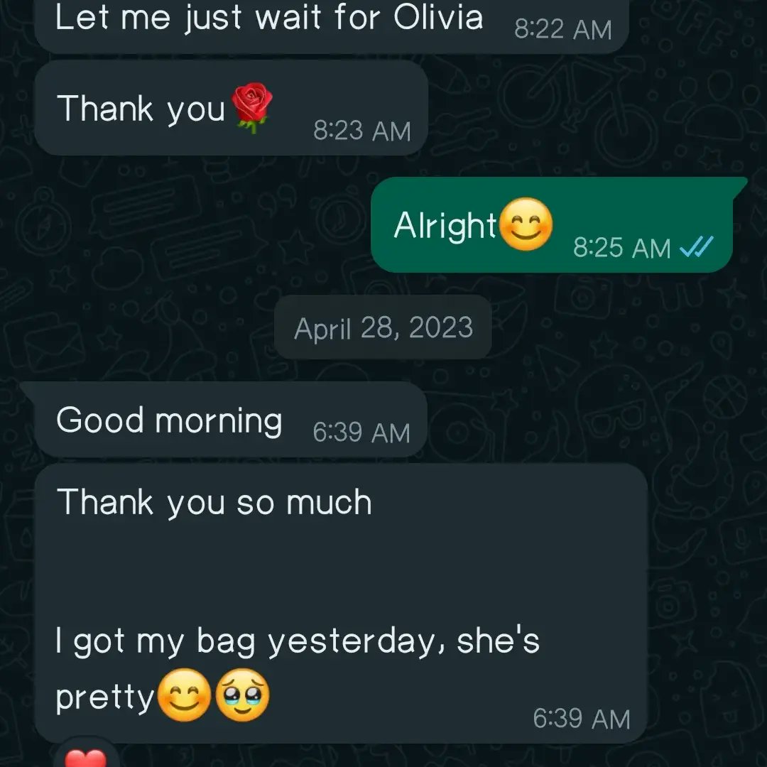 Who remembers the prototype sport's doctor design I posted a while back??

She ended up choosing the 4th  design and she loved it😊😊.

.
.
.
#customerexperience #customerreview #totesteeshub #totebagdesigns #totebagbusiness
