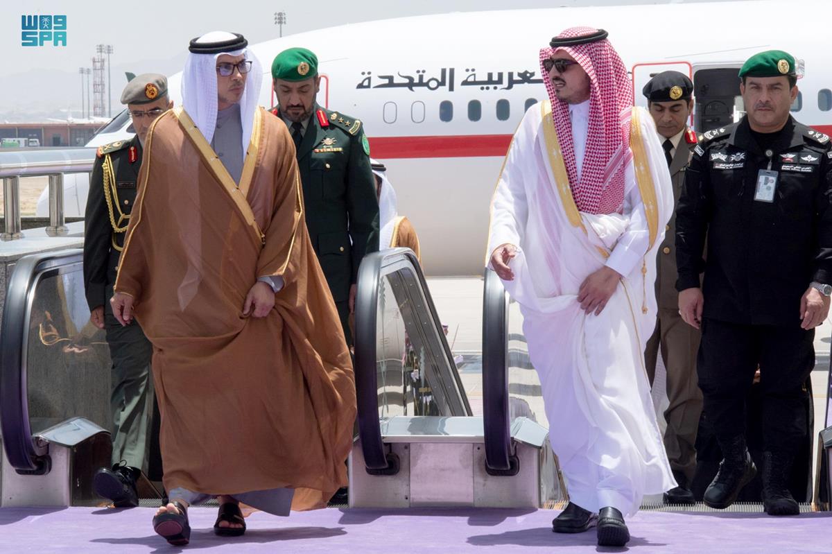 AyoubAlhassan's tweet photo. ثريد .. ✈️ حول الطائرات الخاصة التي استقلها أصحاب الفخامة والسمو والمعالي للمشاركة في #قمة_جدة الثانية والثلاثون بقيادة واستضافة المملكة العربية السعودية 🇸🇦

#قمة_جدة_العربية https://t.co/tSusJC8tsb