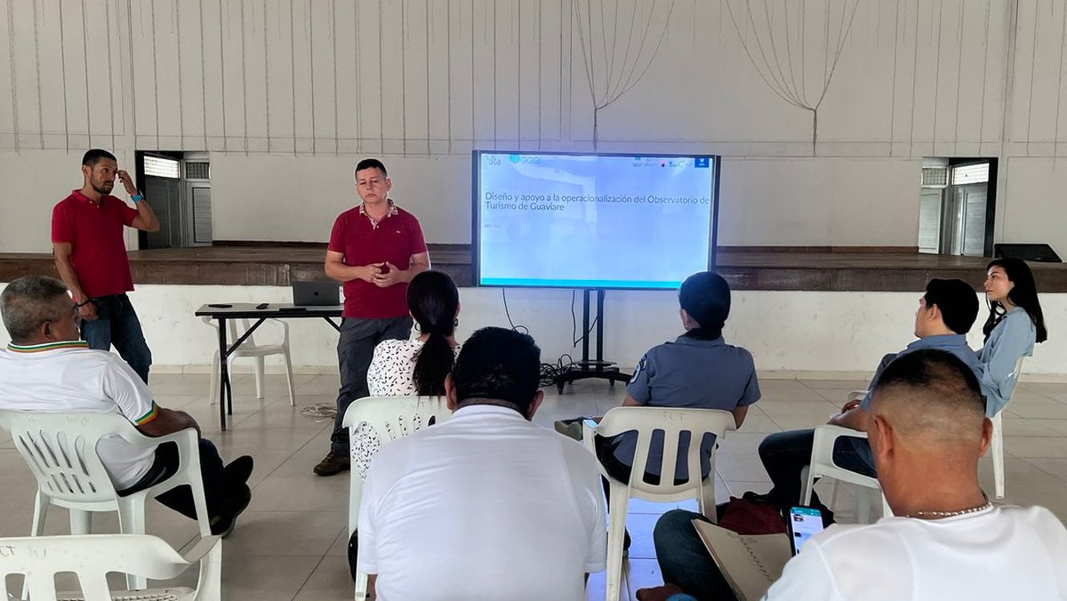 GGGICol's tweet photo. #GuaviareCreceVerde | Trabajamos junto con @GoberGuaviare y #DestinoNaturaleza para fortalecer el sistema de información turística, ¡el cual permitirá tomar decisiones informadas para el #DesarrolloSostenible del sector y consolidar una visión de #CrecimientoVerde para Guaviare! https://t.co/potQXidauW
