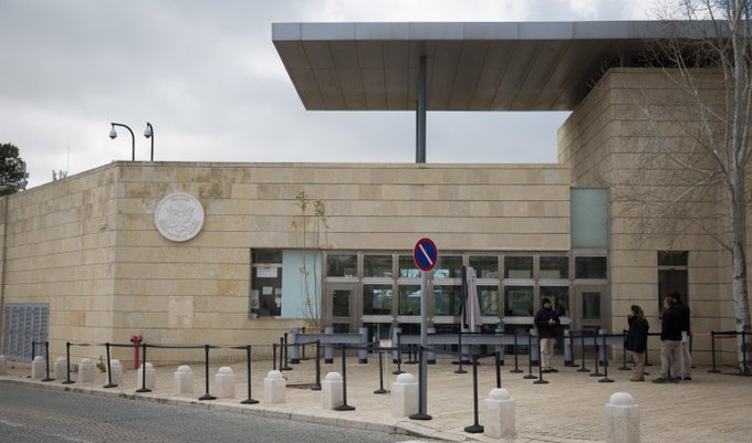 edrormba's tweet image. All embassies should be moved to Jerusalem - editorial
#Jerusalem #embassies #Israel  jpost.com/opinion/articl…