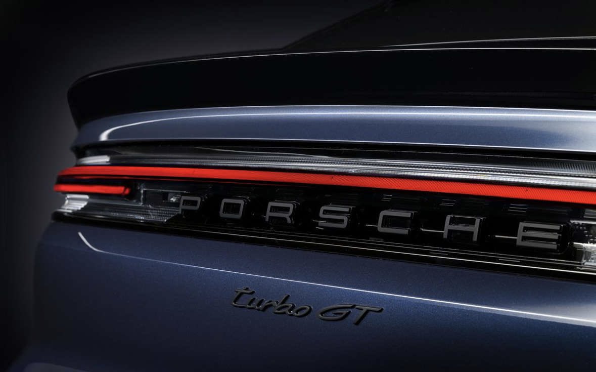 EuroStarindus's tweet photo. More details released on the new Porsche Cayenne Turbo GT

#EuroStarIndustries 

https://t.co/lDM6mjqdz1 https://t.co/aNEzWY3wrG
