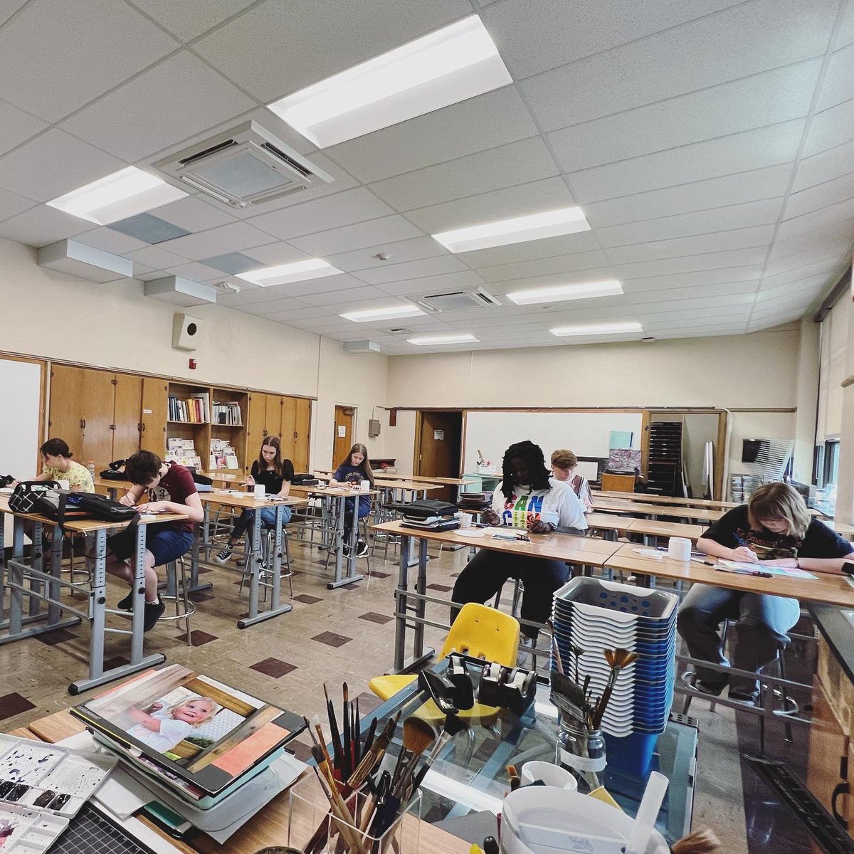 The book is finished. Just waiting for graduation to happen on Sunday. So neurographic art in yb class to help relax their brains. Happy last day of school, kids!!! #salemwildcatpride #yearbook