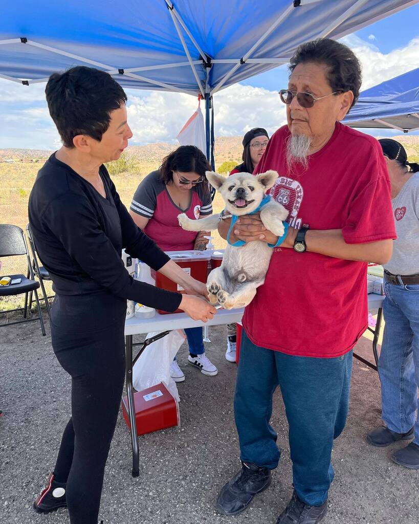 Our Pet Amigos team and some of our clinic staff traveled to the Santa Clara Pueblo yesterday to offer a free vaccine clinic to pueblo members: we vaccinated 68 pets! Keep an eye out for our next free clinic and protect your pets from vaccine-preventable… instagr.am/p/CsblwG2LaXu/