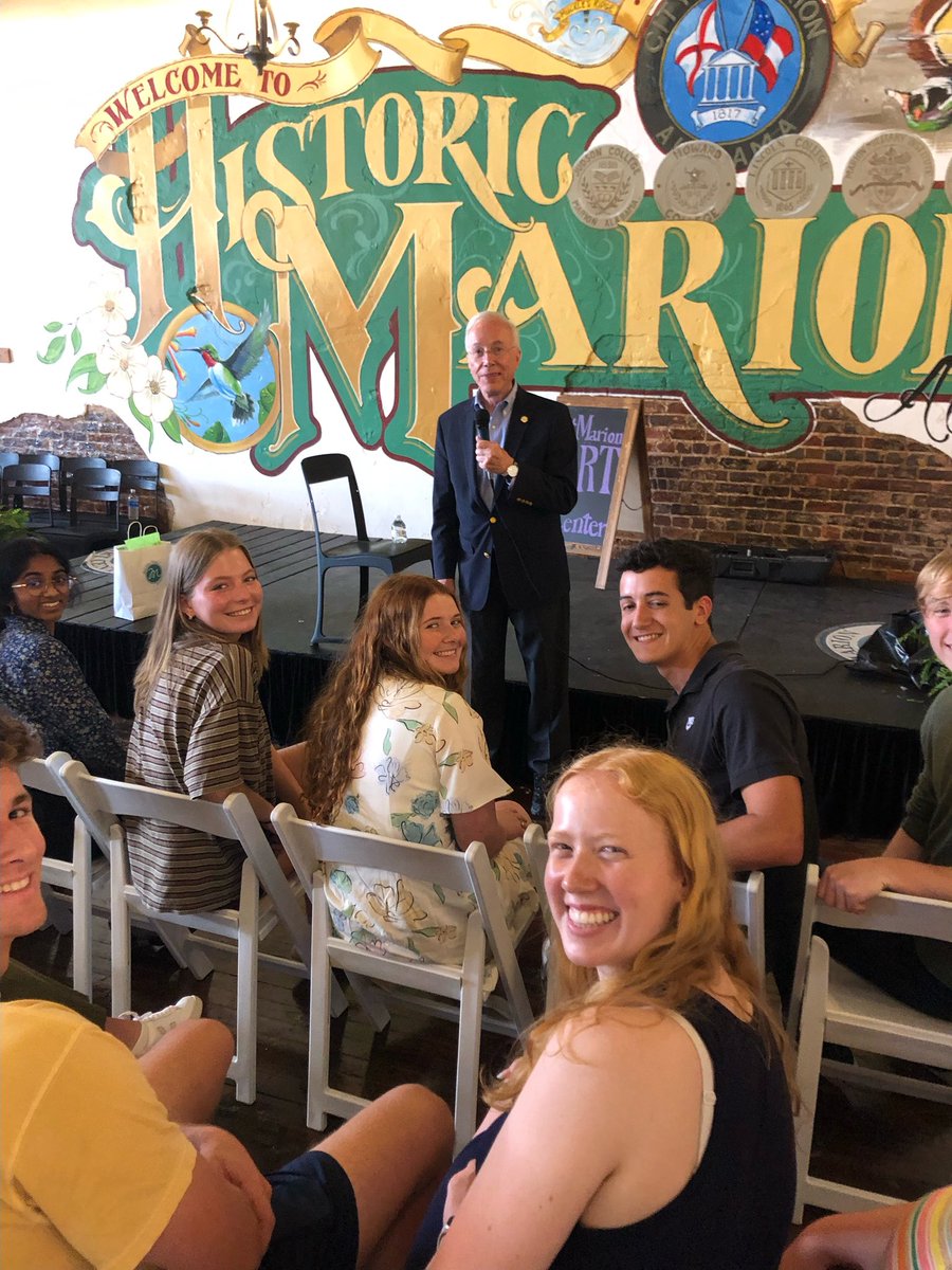 mainstmarional's tweet photo. We loved having our first Marion Arts Showcase right here at the Marion Arts Center! Thank you to @HonorsCollegeUA students for creating &amp; running the event, our local artists for showcasing their work, and AL Tourism Director Lee Stenell for attending &amp; speaking to the students! https://t.co/rkOvKpfzft