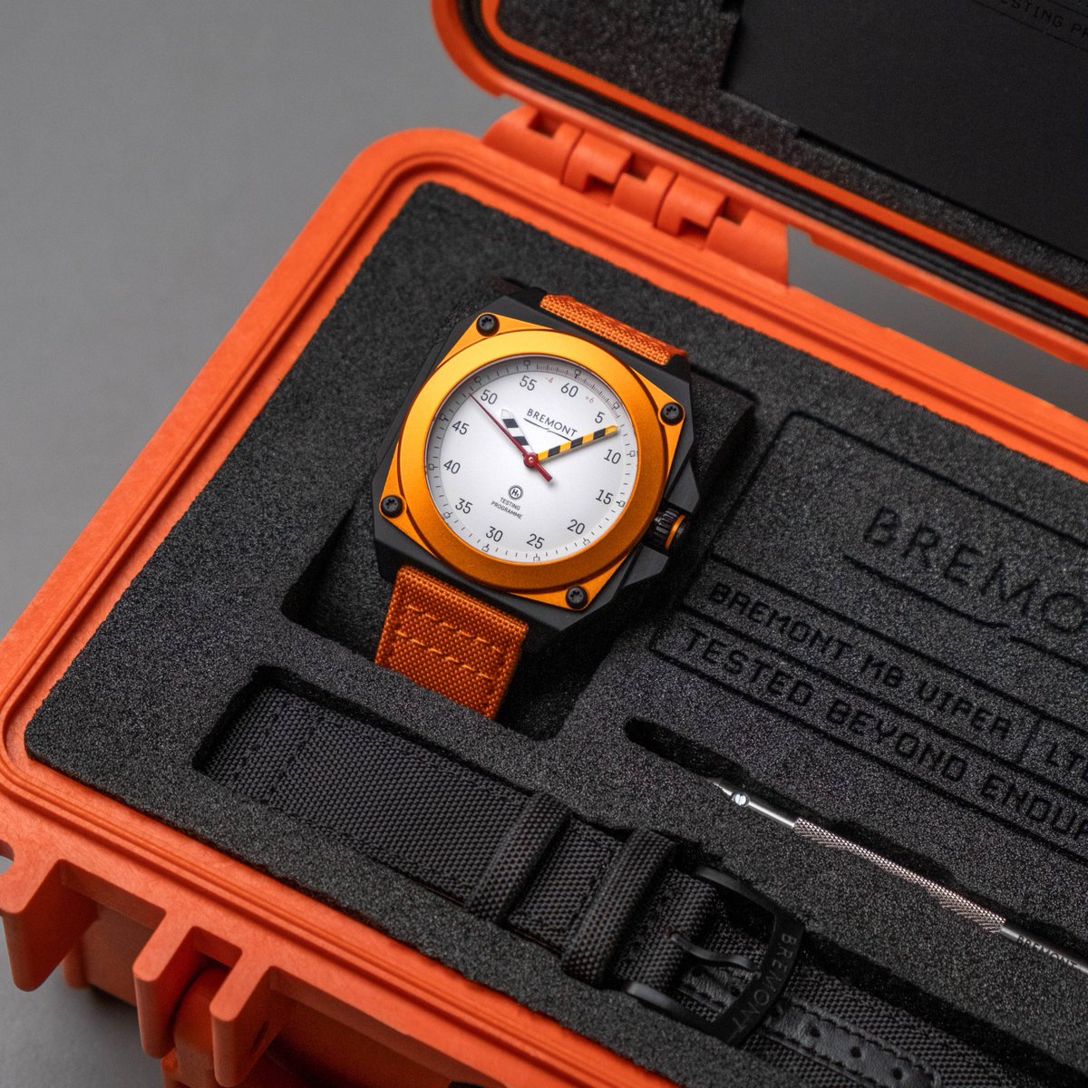 Bremont's tweet photo. The Limited Edition Bremont #MBViper is presented in a custom Peli Case, following the same design cues as the watch itself, which includes a complimentary second strap and watch tool, and can be used to safely store your timepiece.

Shop now: https://t.co/XaNei4E9EI

#BremontMB https://t.co/sqLH22XbLC