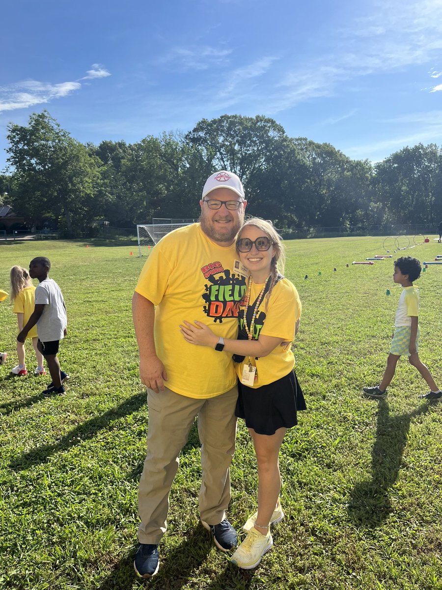 Ally Moore tweet media