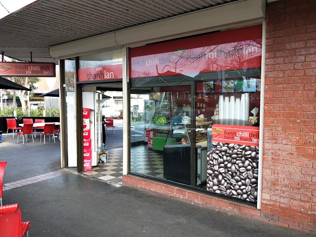 Random Bakery tweet media