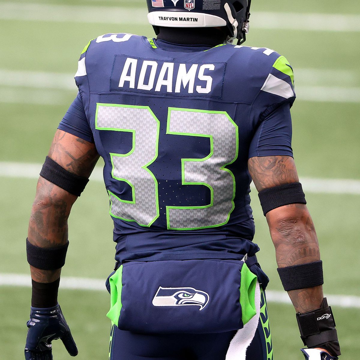 ً on Twitter "Seahawks backshots >>>"