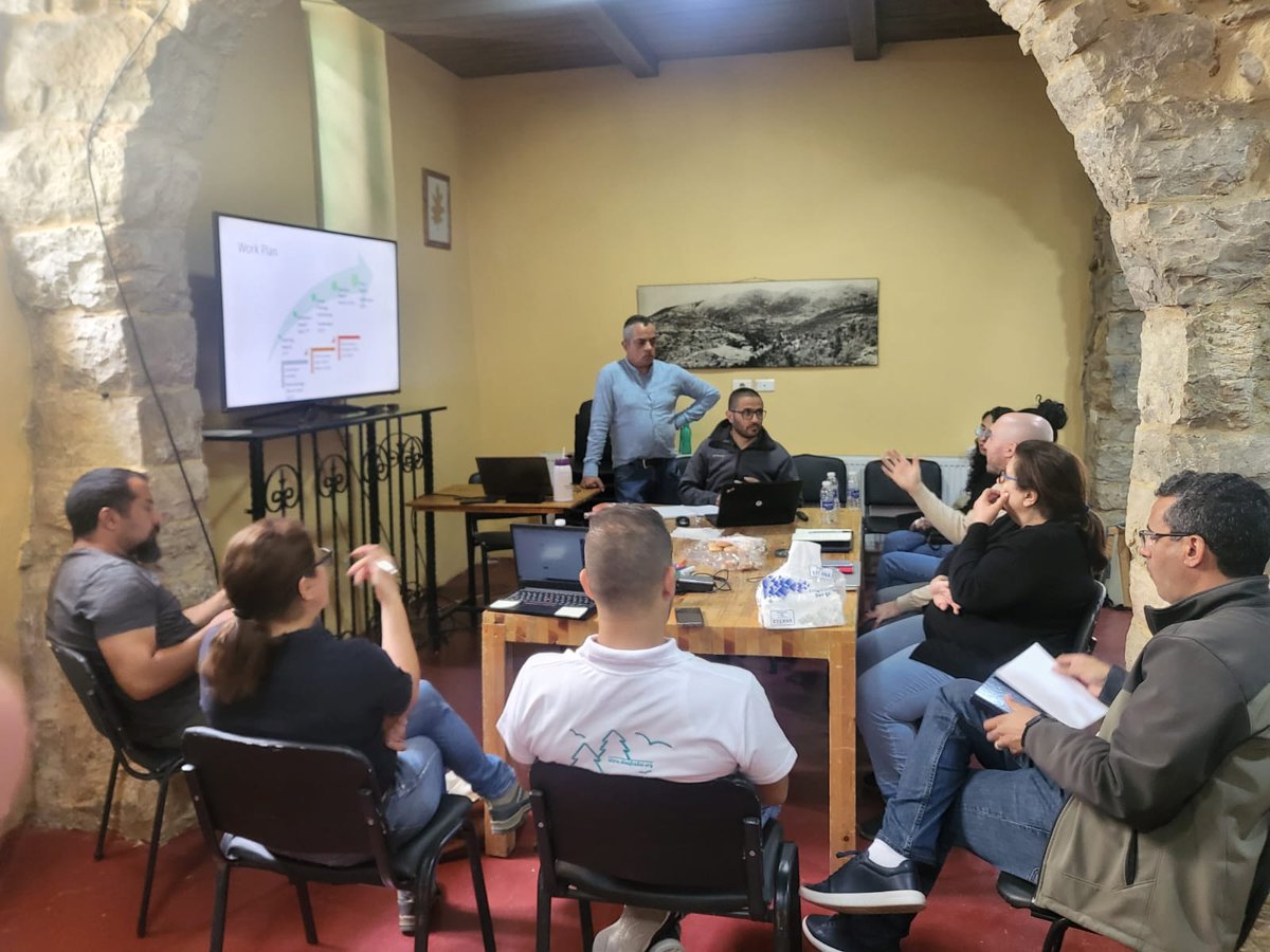 In the framework of BioConnect, ACS team, together with #flora and #fauna experts, & @ETC_UMA team presenting the progress of #biodiversity surveying for Shouf and Mount Hermon #protected areas & discussing potential #OECM sites in Southern #Lebanon. #EUBioConnect4Lebanon