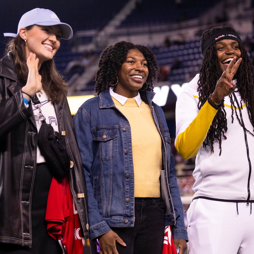 When Red Runs Deep, but it's also #SeafoamSZN 🗽

Good luck, @nyliberty!!