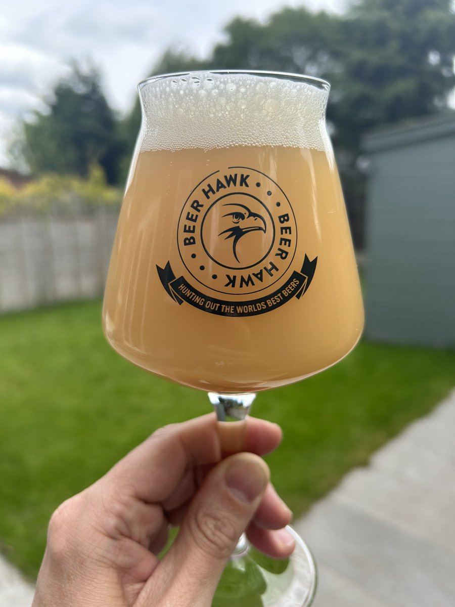 CallabyMatt's tweet image. NEIPA’s turned out well.  Citra/Mosaic/El-Dorado. #homebrew