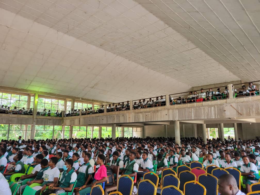 EdUSAGhana's tweet photo. EducationUSA Kumasi reached out to students at the St. Louis Senior High School in Kumasi. During the visit, an EducationUSA adviser enlightened the students about how to apply to universities and colleges in the U.S.A.
#educationusakumasi
#highereducation
#stlouis
#slopsa
#studyinusa
#studyabroad
#StudyWithUS