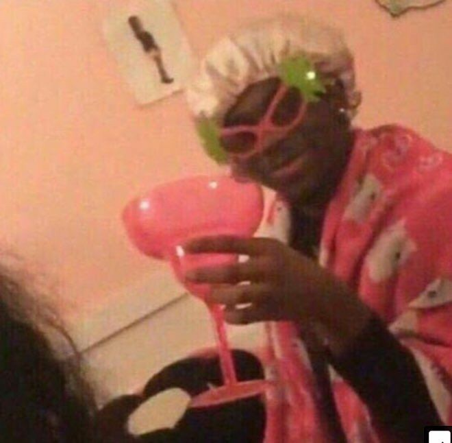 mytlecomb's tweet image. me waffling that 8 marker on the ocr comp sci exam ab face recognition ab people with anxiety, body dysphormia, and cosmetic/surgical modifications 
#gcse2023 #computerscience2023