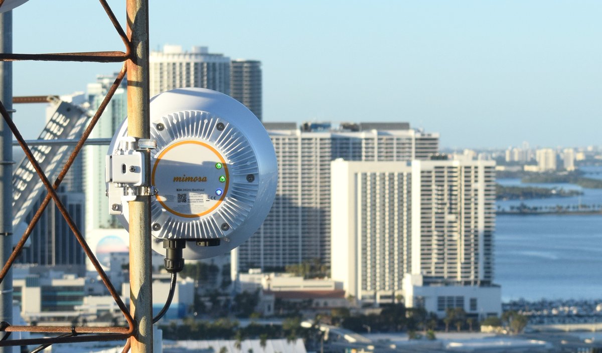 Did you know that Mimosa is revolutionizing smart city connectivity with our #FWA solutions? See how we empowered the City of Pleasanton to enhance public safety, drive growth, and become a #smartcity. 🏙️

Dive into the case study here: mimosa.co/case-studies/c…

#Innovation