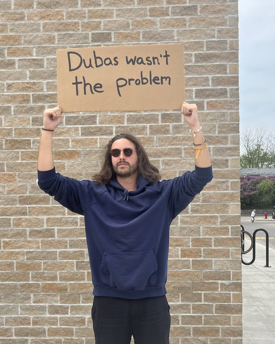 Agree or disagree? 🤔

📸: IG/dudewithsportssign