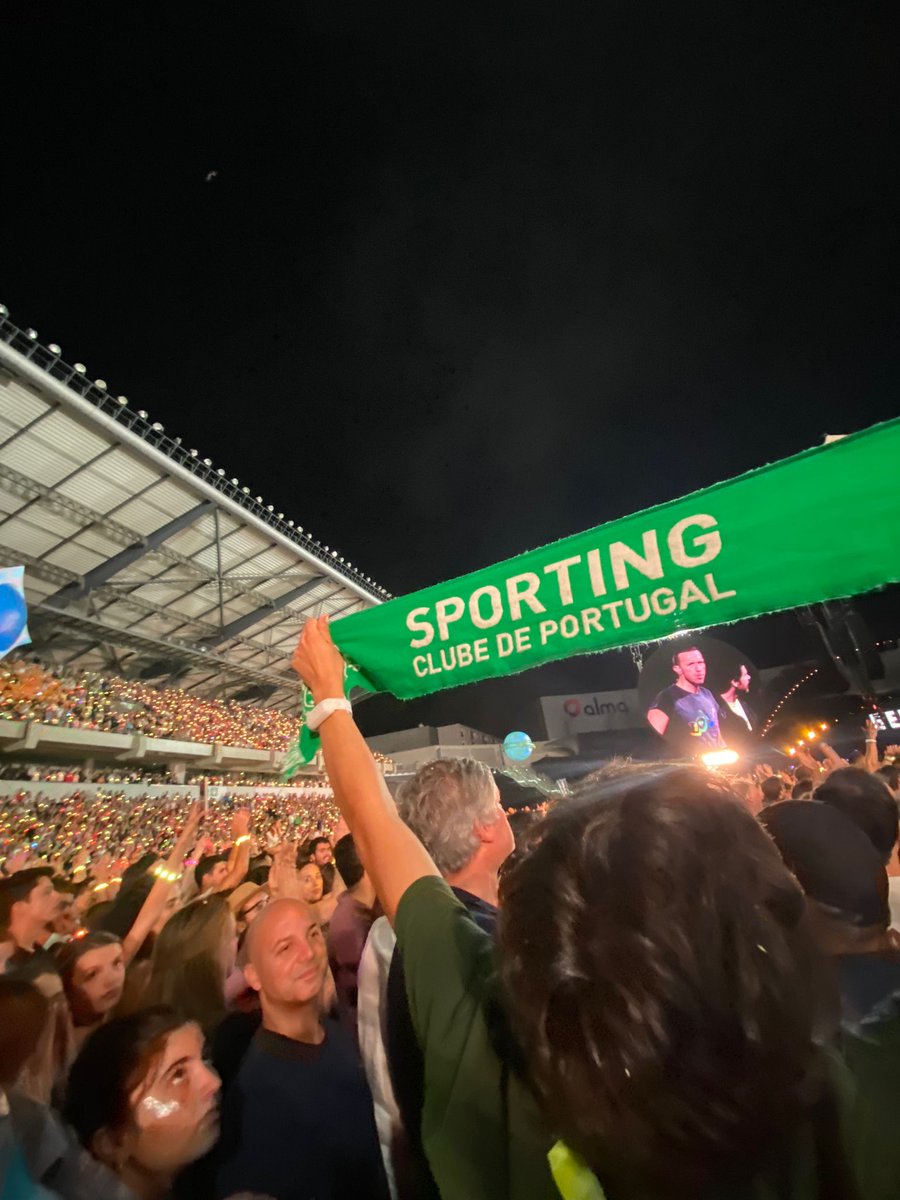 O melhor de Coldplay 💚
#SportingCP 

(Foto: <a href="/alvesdasilva01/">Francisco Alves da Silva</a>)