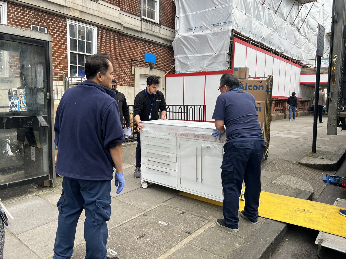 ImperialOphth's tweet photo. Pt 2 moving back to the Western @imperialNHS_CEO @ImperialNHS_COO @ImperialPeople @ImperialCharity https://t.co/WJpUh7avKr