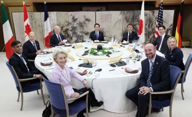 strugainfo's tweet photo. G7-a do të rrisë trysninë financiare  ndaj Rusisë - https://t.co/3yUBmij0l2 https://t.co/qPKr6iEMnO