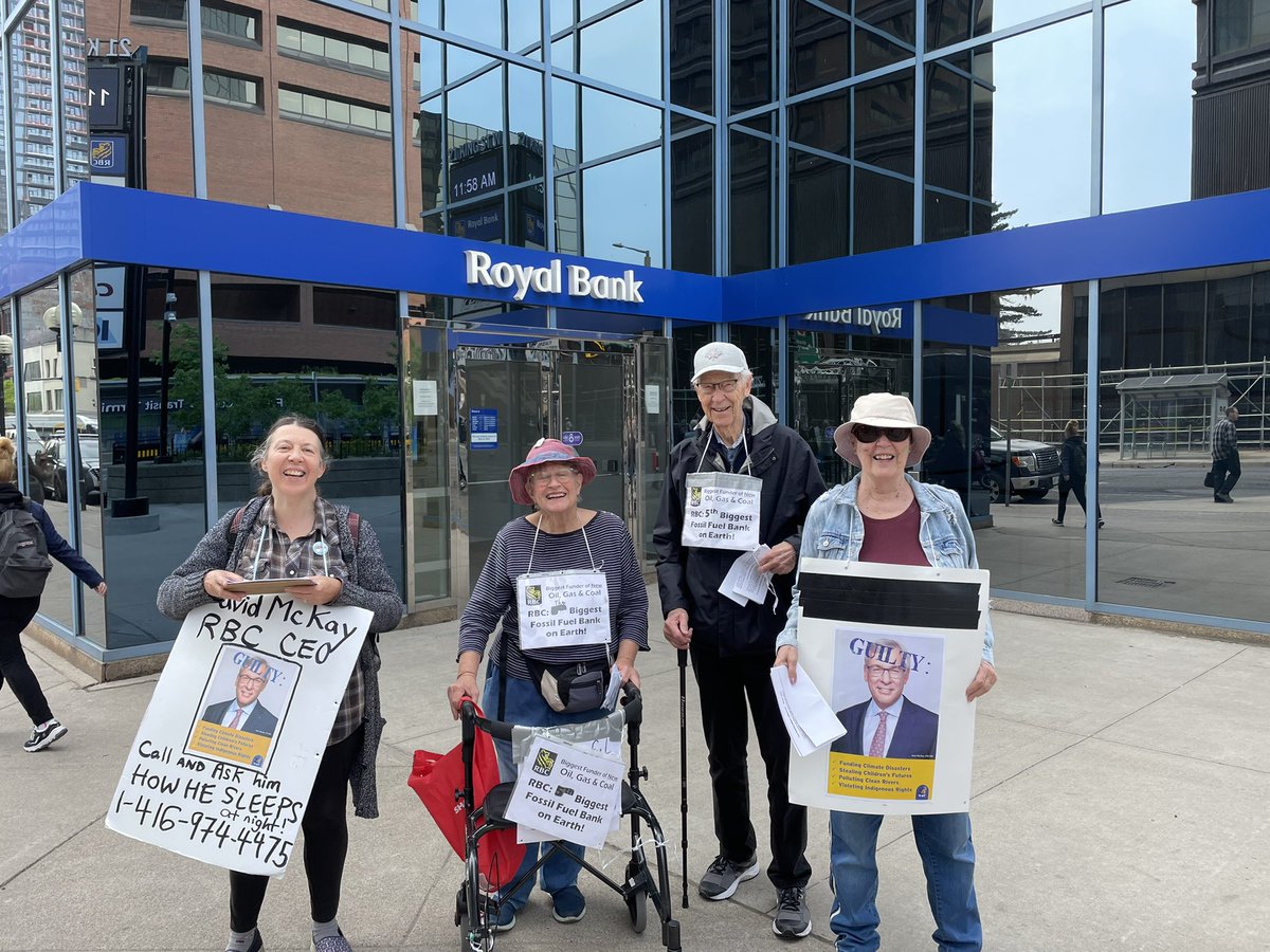 #E4CS members out front RBC downtown! Way to go Elders! 

Why do an action in front of the bank? 

Because RBC is #1 for funding oil, coal, and gas, and resource projects on Indigenous land 

#ClimateActionNow #RBCIsKillingMe #NoMoreFossilFuels #NoMoreDirtyBanks