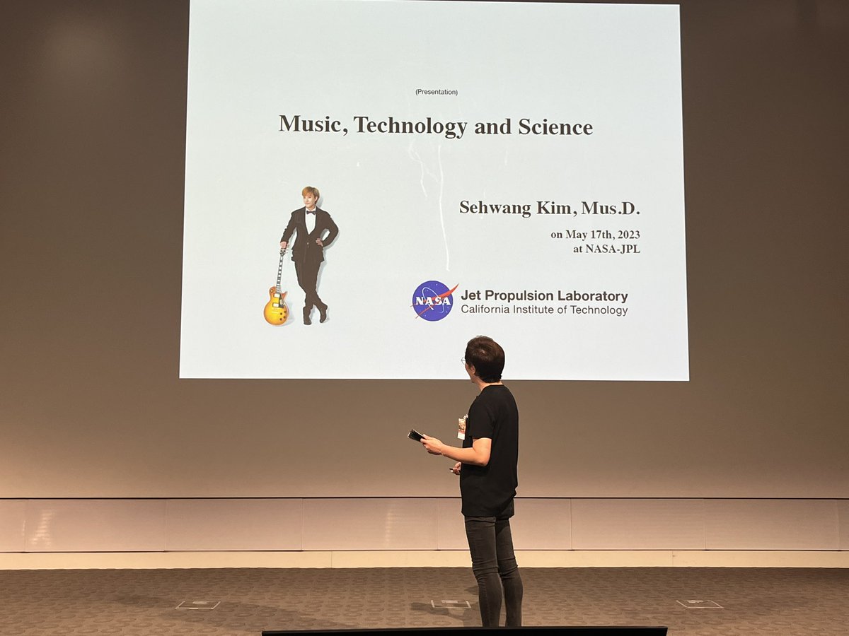 saesunkim's tweet photo. 🚀🎸 Witnessed magic at @NASAJPL recently as Korean guitar maestro @KimSeHwang brought a symphony to our halls. His riveting performance was a testament to the profound harmony between music and science. #NASA #MusicMeetsScience https://t.co/DaeaJeVaU9