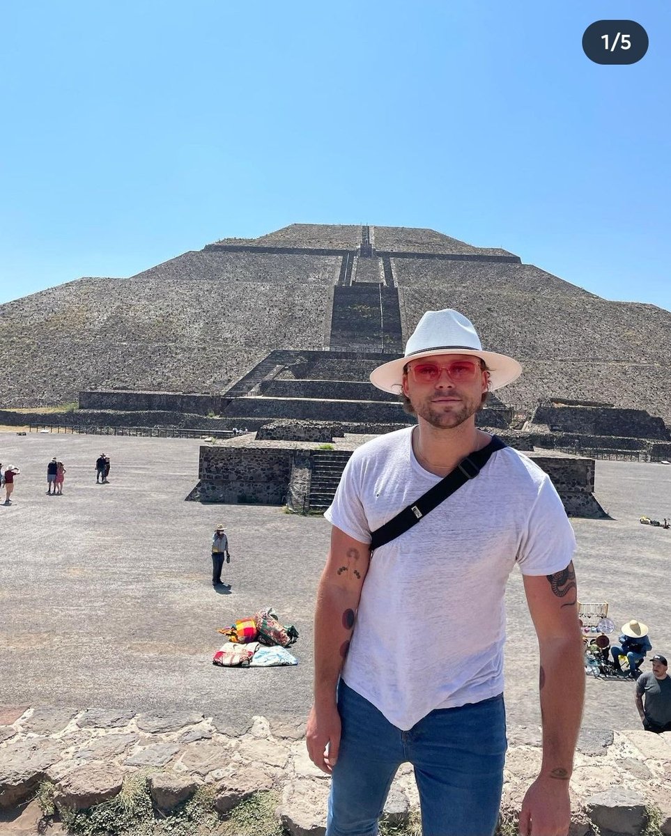 Ashirwin26's tweet image. Hace unas semanas, en mi viaje a México, amo su cultura ⭐