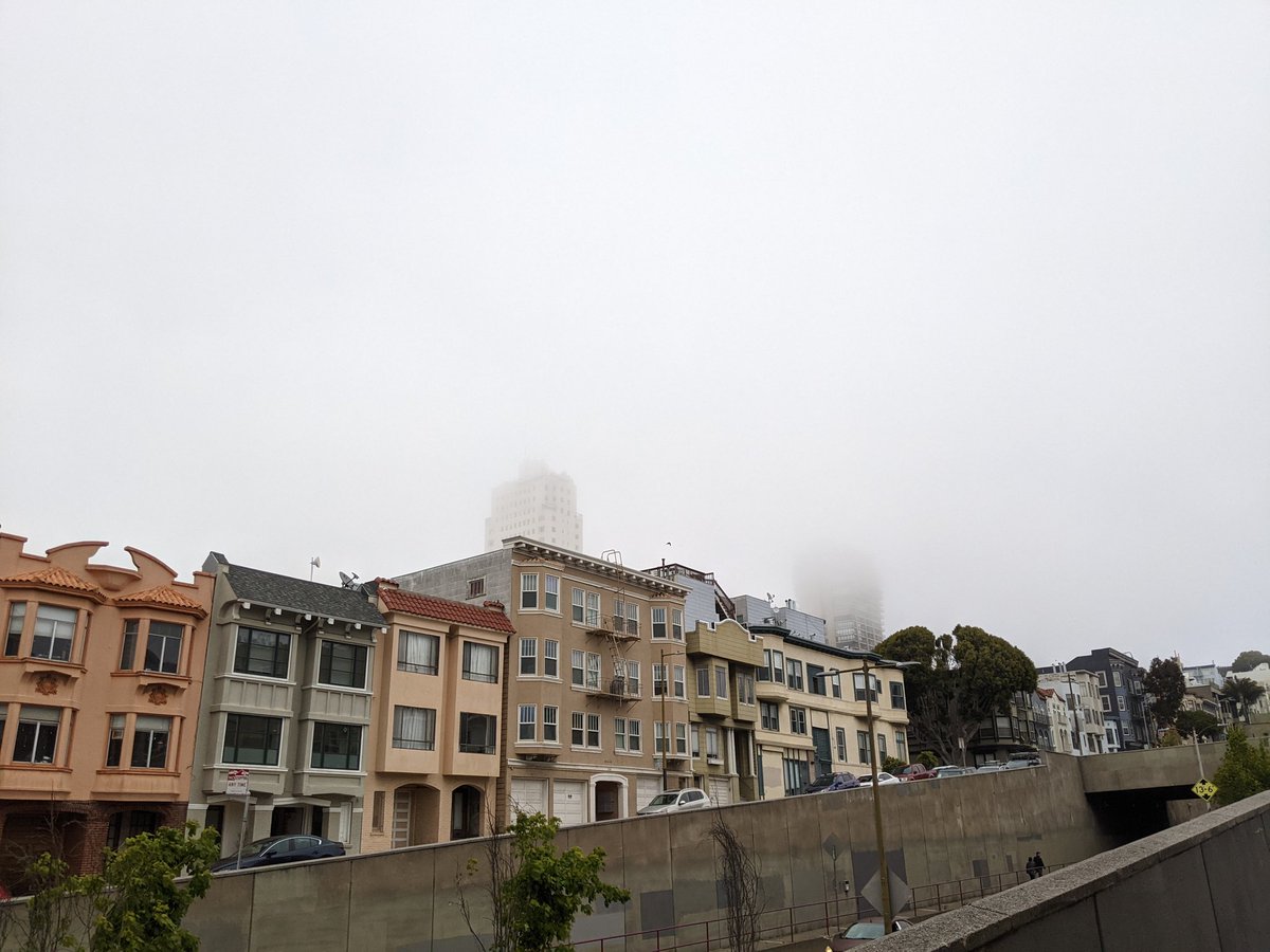 jessekorzan's tweet image. @craft_ventures #hackaithon
SF is so into generative AI that it prompts itself every morning. 

Thank you from @kluein ... This week left an indelible impression on us.