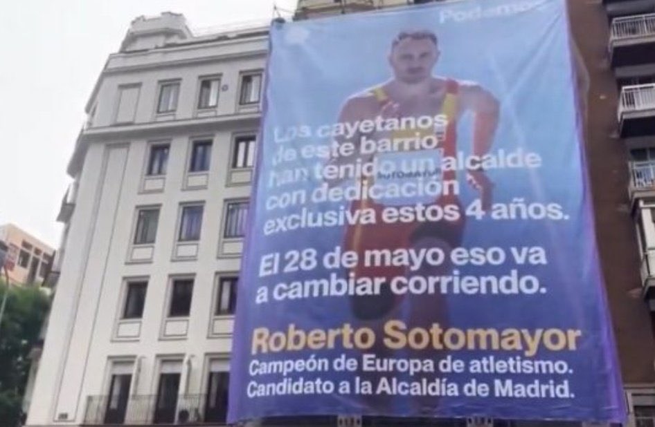 TCabreao's tweet photo. Me veo en la obligación:
- Sotomayor nunca fue campeón de Europa, fue Campeón de Europa *Master* (veteranos)
- Verás cuando descubran que montó un chiringuito de entrenamiento de atletas (sin título de entrenador de atletismo) y con otro ex atleta (ilustre y con sanción por epo) https://t.co/Uw7BeITCGc