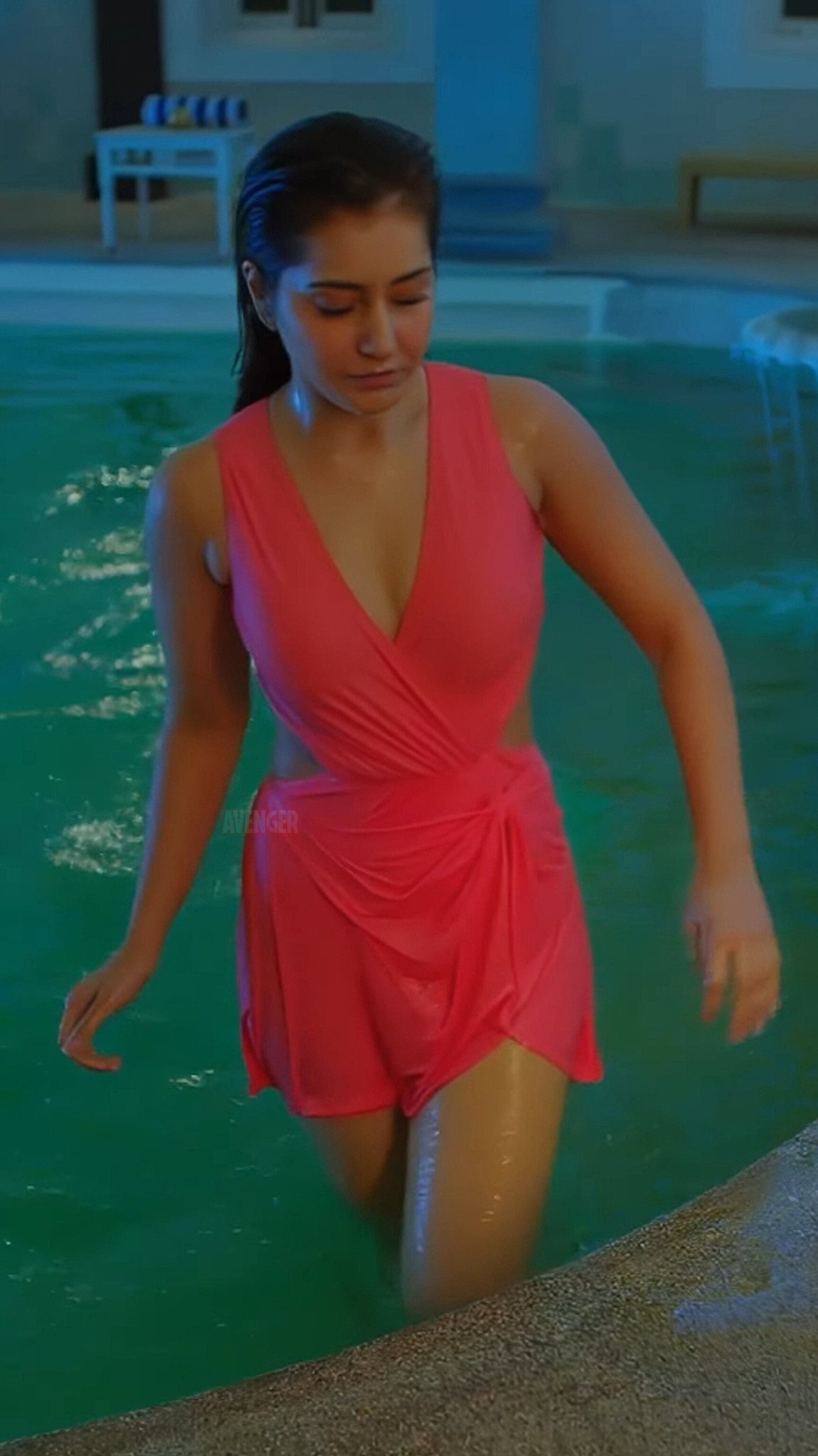 FwghHjraYAEKpsN?format=jpg&name=large