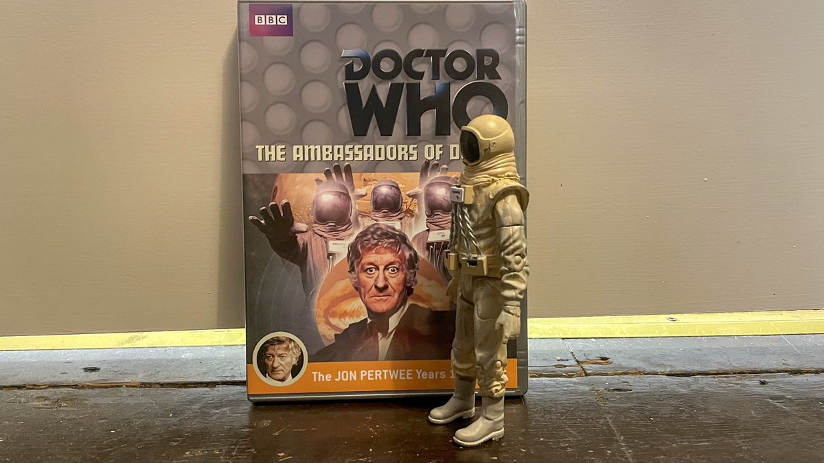 JR1991JR's tweet photo. The Ambassadors Of Death Astronaut!

Head designed by Daniele Roccati &amp; sold by @NDWDesigns 

#DoctorWho #TheAmbassadorsOfDeath #DoctorWhoCustomFigure https://t.co/vEHtNBMgbs